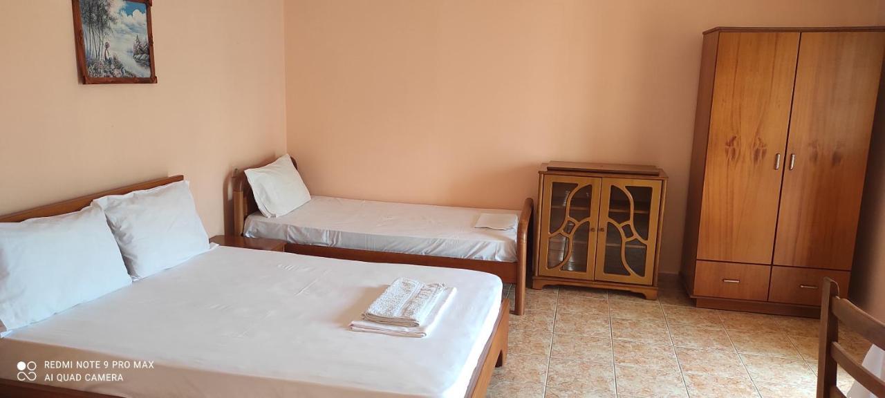 Amalias Room Himarë Dış mekan fotoğraf